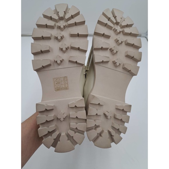 NWOB Dream Pairs Cream Golden Chain Chunky Loafers 10 - Picture 4 of 9